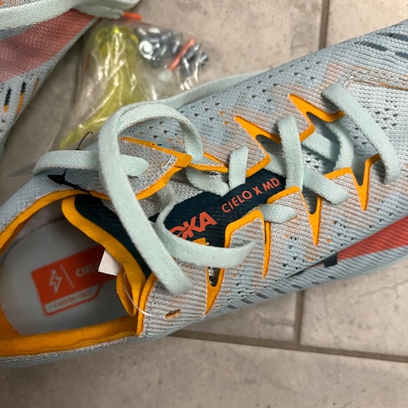 HOKA Cielo X MD NWOT all gender men’s size 11 women’s size 12.5 - Picture 3 of 8